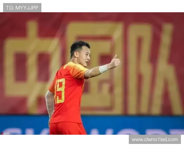 官方冯劲租别海港双将加盟河南